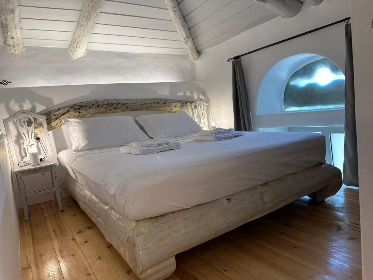 Richie'S Sea View Romantic Residences Ipsila Екстериор снимка