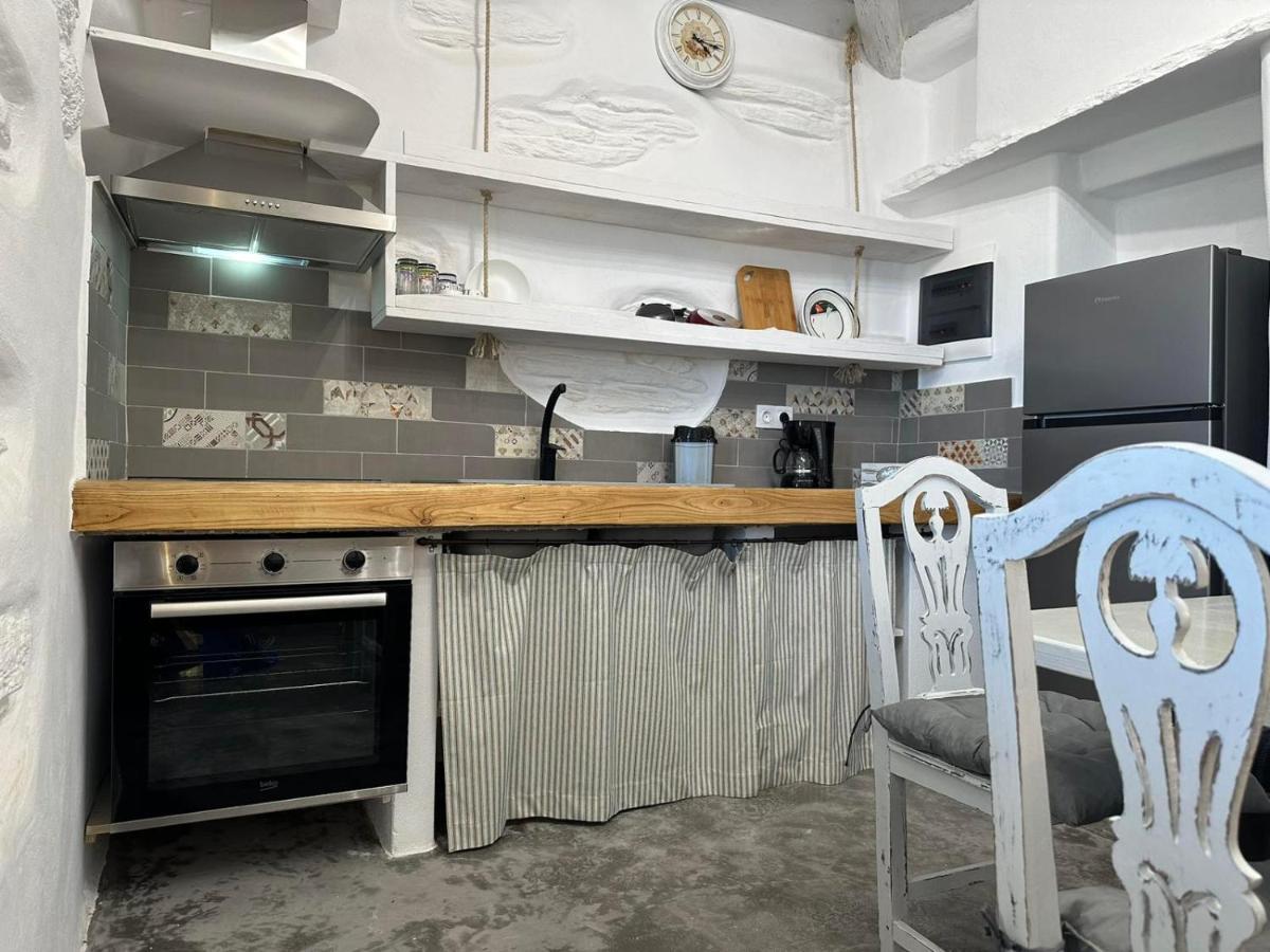 Richie'S Sea View Romantic Residences Ipsila Екстериор снимка